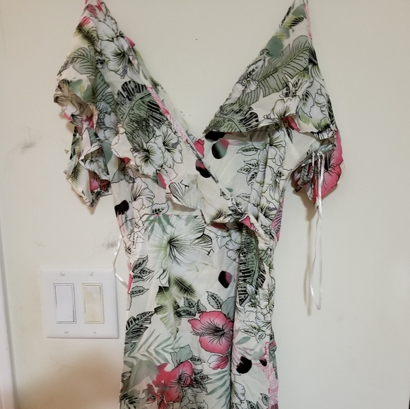 Promesa Cold Shoulder Floral Maxi Dress - Picture 6 of 15